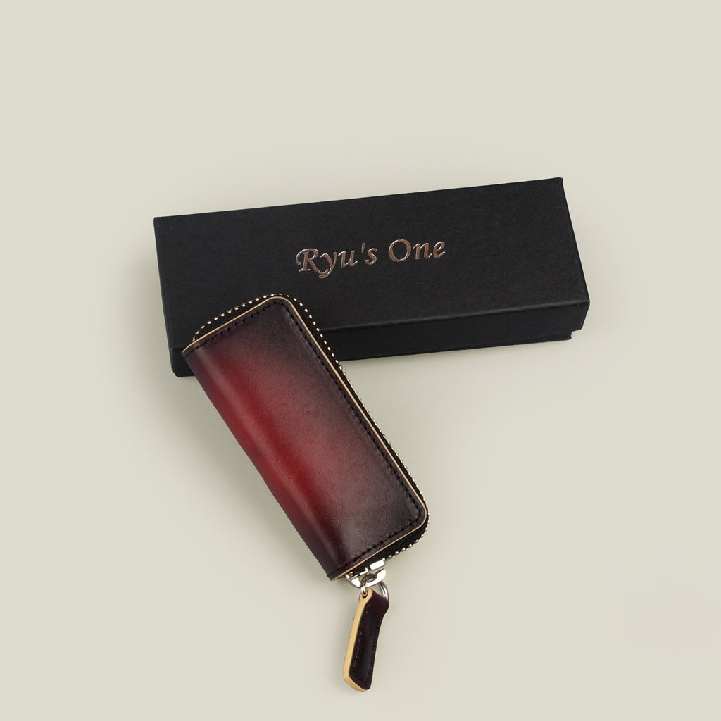 【訳アリ品】海外製／マルチケース／牛革／レザー／小物入れ／USB／印鑑／アクセサリー／常備薬／レッド／赤色／154010
