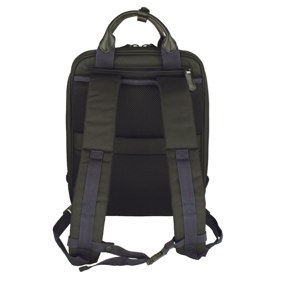 【訳アリ品】海外製／PC対応／自転車対応／A4対応／薄型／スリム型／２WAY／リュック／手提げ／ハンドル付／ブラック／黒色／126029